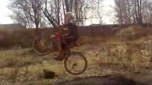 Прикол с велосипедом !