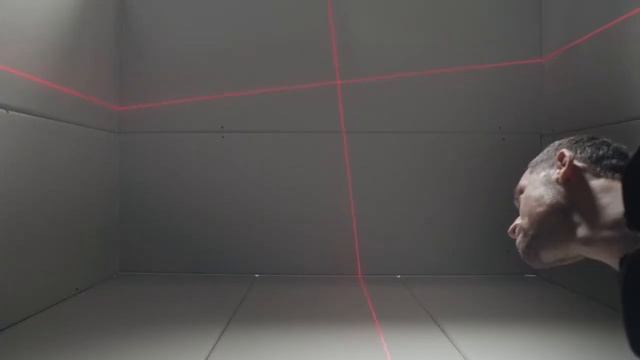 Bosch GLL 5 50X - 5 Line Crossline Laser Level смотреть онлайн