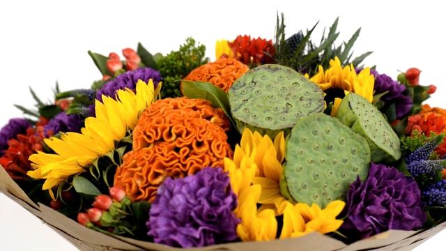 Букет с гелиантусом и целозией - Цветочный Маркет 24 смотреть онлайн