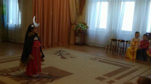Сказка Гуси Лебеди в исполнении маленьких детей Детское представление в детском саду
