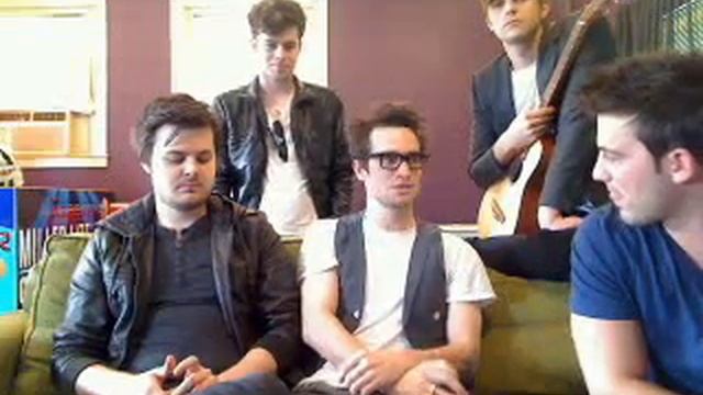 Panic! At The Disco Chat 5/25/11 смотреть онлайн