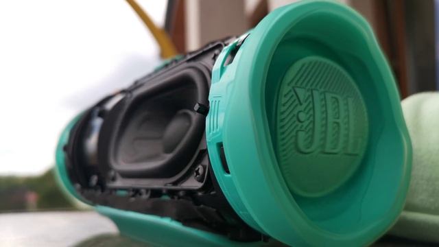 JBL CHARGE 4 EXTREME FLEX смотреть онлайн