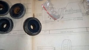 ока, меняю резинки подрамника и рычаг.mp4