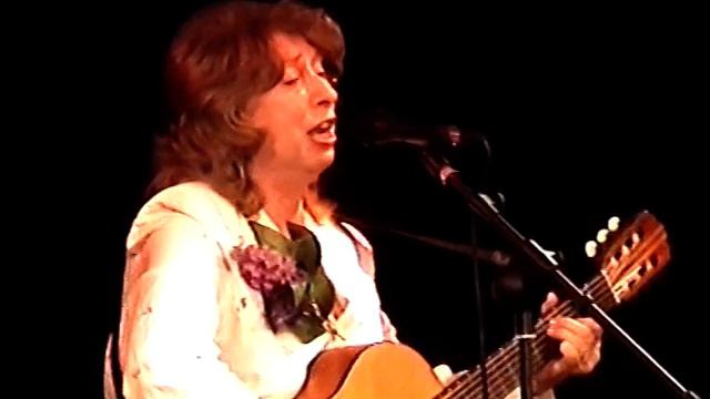 "Белой акации гроздья душистые" Ольга Уманская (2007) смотреть онлайн