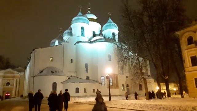 Колокольный звон, Софийский Собор, Новгородский кремль. Великий Новгород смотреть онлайн