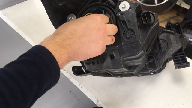 Обзор передних фар на Хендай Солярис смотреть онлайн