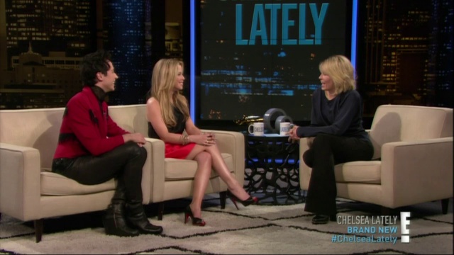 Johnny Weir on Chelsea Lately, 2/26/14 смотреть онлайн