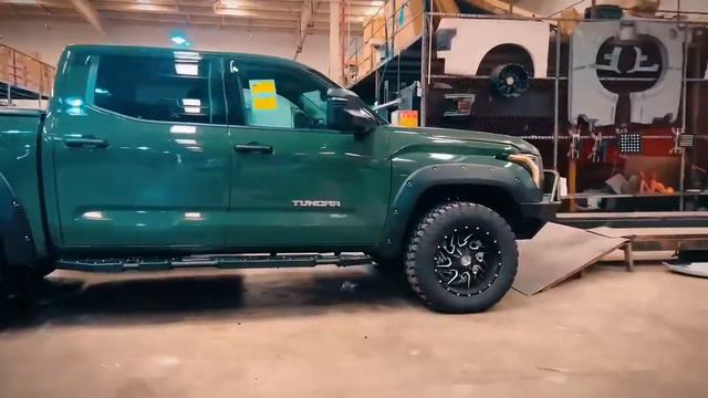 Fender flares for Toyota Tundra 2022. How's it look?#toyotatundra #toyota #tundra2022 #fenderflares смотреть онлайн