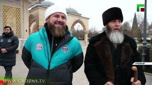 В Грозном установили точную копию оливкового дерева, в тени которого отдыхал Пророк Мухаммад ﷺ
