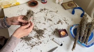 Скрутка из трав | Все о травах | Полынь | Шалфей | Окуривание пространства | Энергетическая чистка