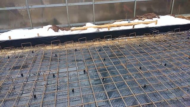 Исправляем ошибки в каркасе фундаментной плиты у заказчика. Шеф-монтаж Гибкаарматуры.рф смотреть онлайн