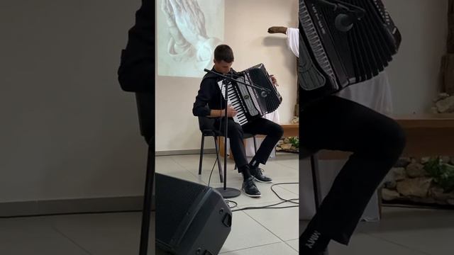 "Pe drumul catre cer" инструментальное произведение. Исполняет Манаф Павел 🎼🎵 смотреть онлайн