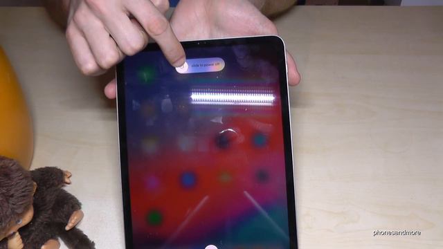 iPad Pro (2018): How to turn off the tablet easily? (11 inch and 12,9 inch) смотреть онлайн