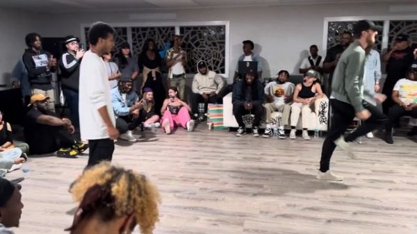 Astro vs Blaze (Whose the Freshest? Open Styles - Top 16)