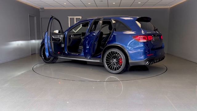 2020 Brilliant Blue GLC 63S. смотреть онлайн