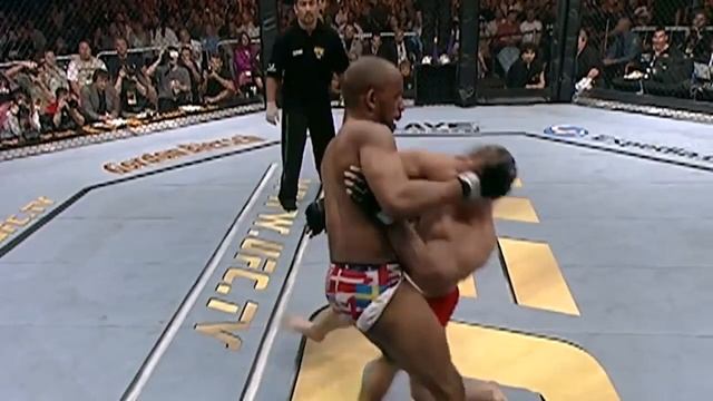 Удары с разворотом тела. Вариант 8. смотреть онлайн