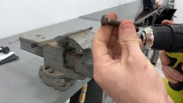 Срывной штифт снегосбрасывателя. Тяп-ляп.