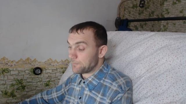 какой сегодня праздник? 31 декабря \ праздник каждый день \ праздник к нам приходит \ есть повод смотреть онлайн