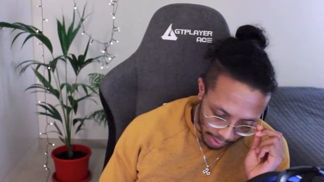 ATTACK ON TITAN 1x16 "What Needs to be Done : Eve of the Counterattack, Part 3" REACTION & REVIEW смотреть онлайн