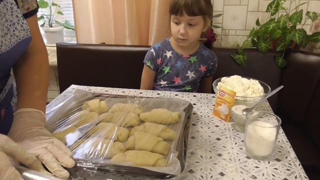 ЭКСПРЕСС РОГАЛИКИ с ТВОРОГОМ ? //СЛАДКИЕ, ВОЗДУШНЫЕ? !!! смотреть онлайн