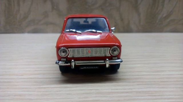 Обзор модели/Автолегенды СССР/номер 14/ВАЗ-2102/Деагостини/1:43. смотреть онлайн