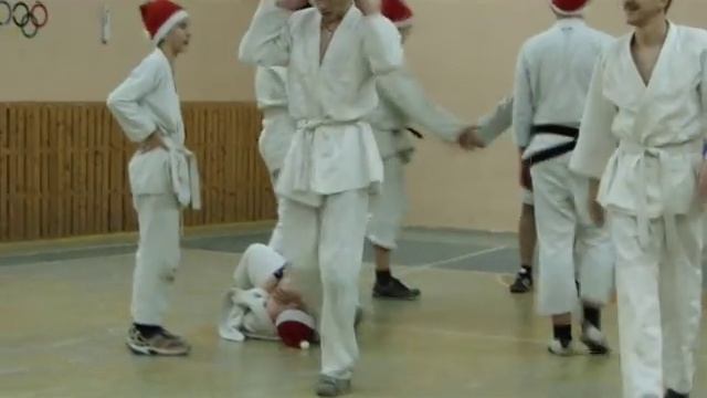 Рукопашный бой. Новогодняя тренировка 2011 смотреть онлайн