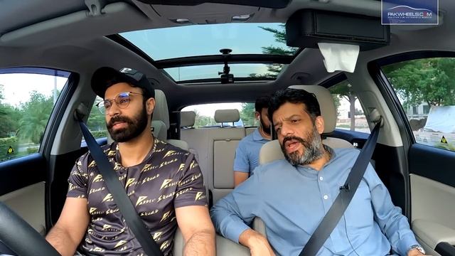 KIA Sportage | Rahim Pardesi | Owner's Review | PakWheels