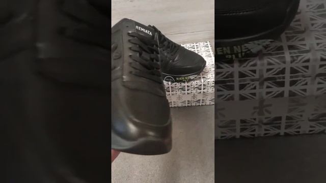 Кроссовки Premiata All Black смотреть онлайн