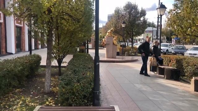 Тюмень. Сквер СИБИРСКИХ КОШЕК смотреть онлайн