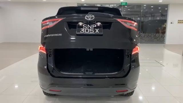 Toyota Harrier 2.0 Premium 2015 Sunroof Rear Entertainment - SNP305X смотреть онлайн