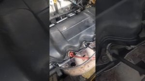 Стучит мотор чери амулет причина?!?