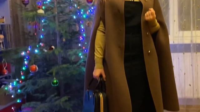 СЕКОНД ХЕНД _ FENDI _ BURBERRY _ DIOR _ PRADA _ ОБРАЗЫ С МОИМИ ЛЮБИМЫМИ СУМКАМИ смотреть онлайн