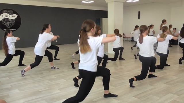 00516 Открытый урок - Империя Искусств FORESIGHT 18.05.19 г. (7) Моя любимая внучка Юличка ! смотреть онлайн