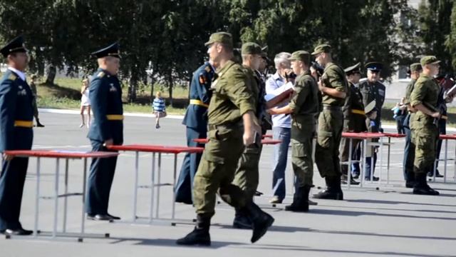 присяга в Чебаркульском гарнизоне 2012 смотреть онлайн