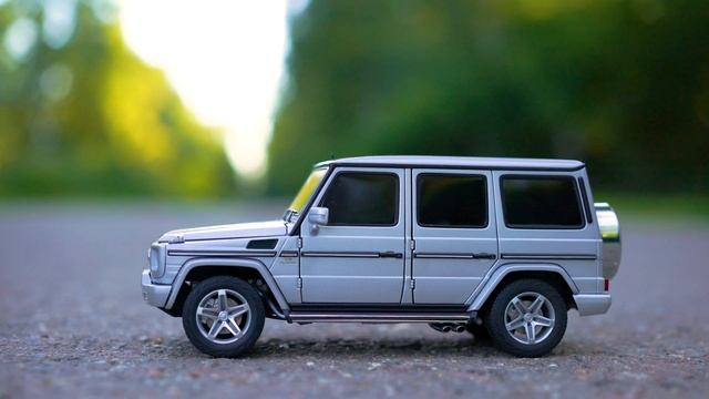 Mercedes-Benz G 55 AMG Custom (Конверсия) / Mercedes-Benz G 63 AMG 6x6 / AUTOart 1:18 / 4K video смотреть онлайн