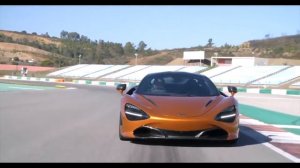 Mclaren 720S vs Ferrari 488 GTB