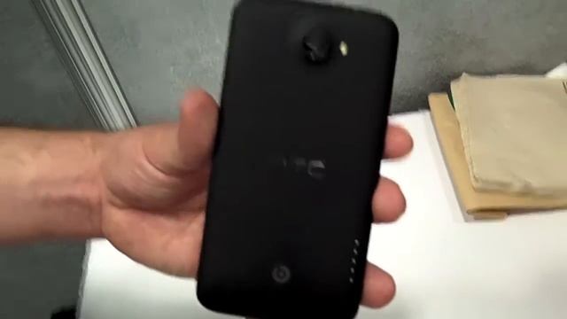 First Look: HTC 1x Plus smartphone смотреть онлайн