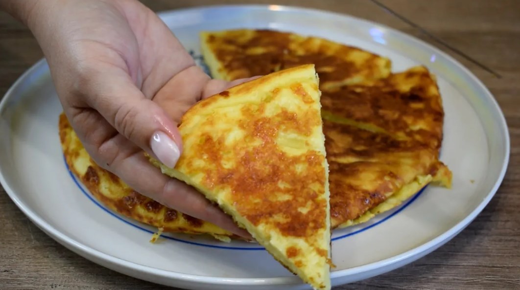 ГОТОВЛЮ ДВА РАЗА В ДЕНЬ И ПРОСЯТ ЕЩЕ! Бесподобный рецепт из доступных продуктов! ?ЛЕНИВЫЙ ХАЧАПУРИ смотреть онлайн