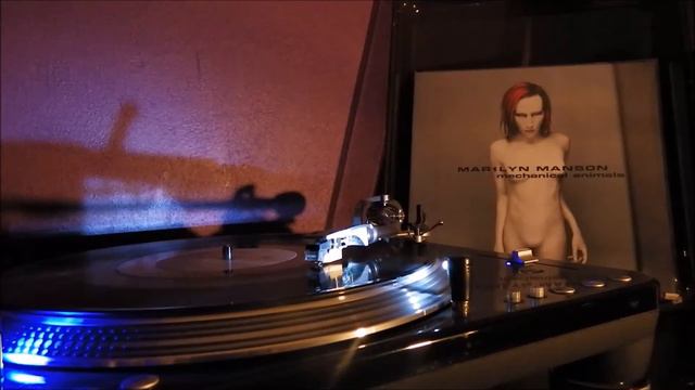 Marilyn Manson The Last Day On Earth смотреть онлайн