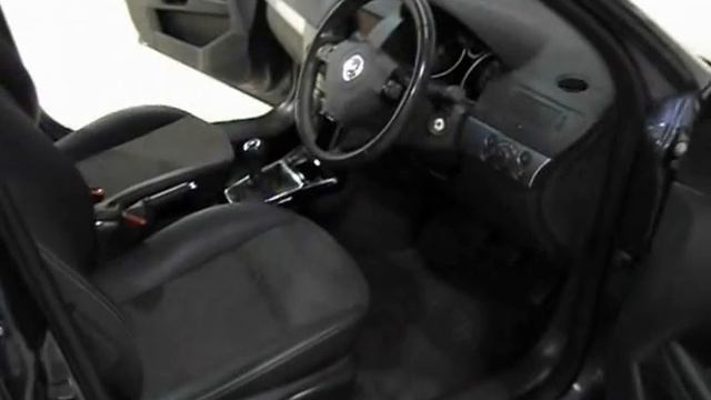 Exterior & Interior Tour of a 58 Plate Astra 1.7 CDTi Design "Mega Spec" 5 Door Estate смотреть онлайн
