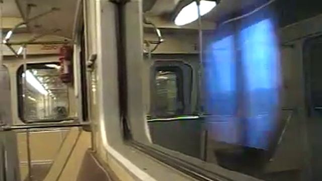 Jízda vozem 2696 v úseku Černý Most - Rajská zahrada смотреть онлайн