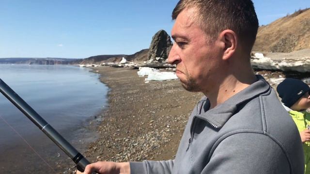 В Охотском море рыбы нет! Обзор моей первой рыбалки. Сезон начат с морской капусты. Порвали море! смотреть онлайн