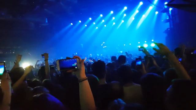 Макс Корж - Горы по колено (30.12.2017, Санкт-Петербург, A2 Green Concert) смотреть онлайн