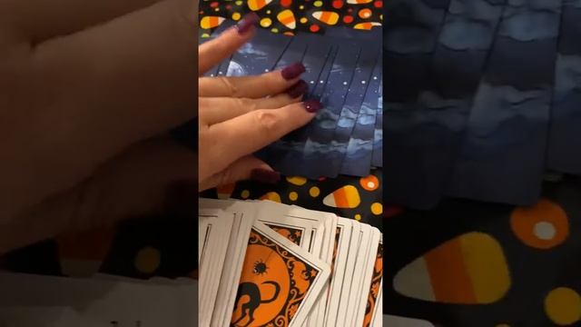 Pick a Card - Energies Surrounding your Love Life or Soul Connection смотреть онлайн
