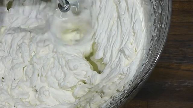 Y2mate.com - Гигантский Киндер Делис Kinder Delice Как сделать киндер делис_480p.mp4.webm