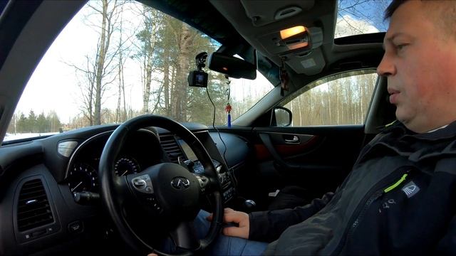 Обзор INFINITI QX 70 2016 года.