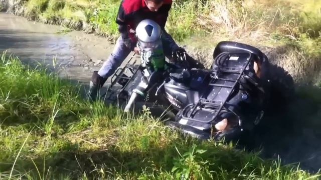 Yamaha grizzly 700 vs Suzuki KingQuad 500 смотреть онлайн