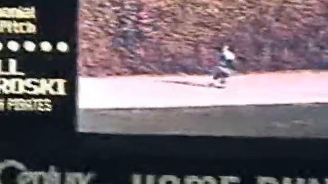 Bill Mazeroski Throws First Pitch (2006 Home Run Derby) смотреть онлайн