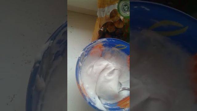 Лизун из крахмала масла и шампуня! Без клея и натрия! смотреть онлайн