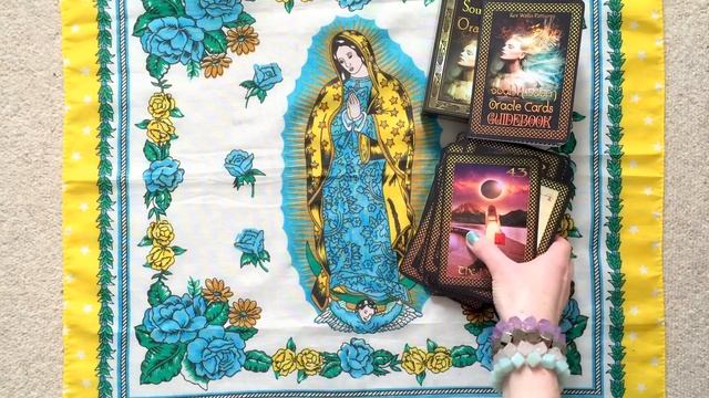 Soul Wisdom Oracle Cards - unboxing and review смотреть онлайн